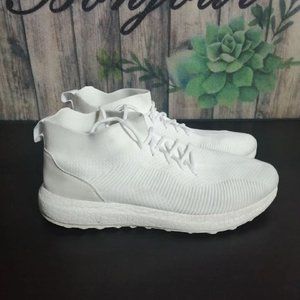 Breathable running sneakers